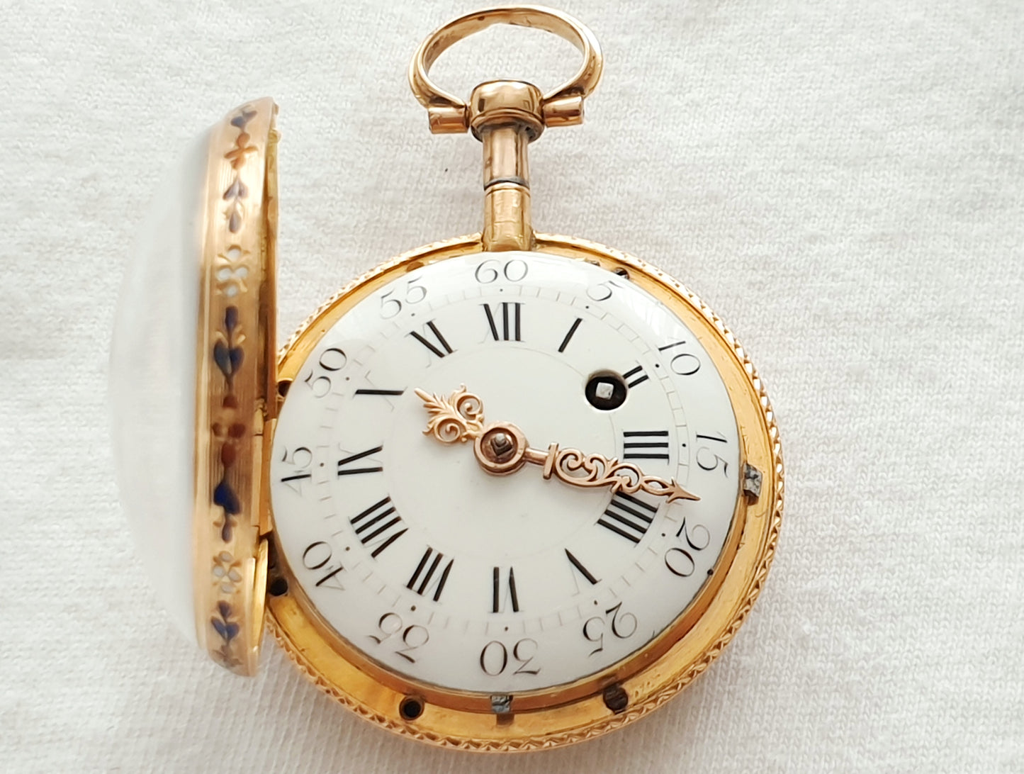 Gold enameled French verge fusee